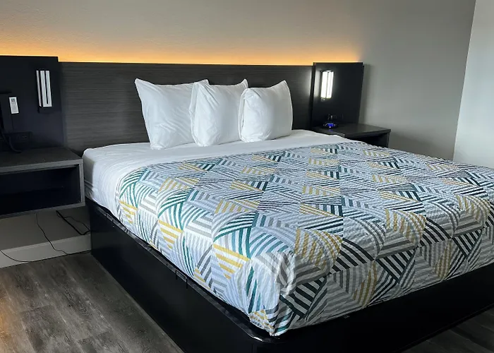 6 Ok Hotel 2*