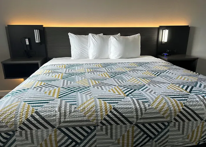 6 Ok Hotel 2*